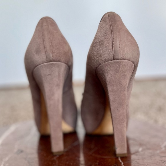 Dior Nude Suede Ballet Heels with Bows and Square Toes - Picture 7 of 15